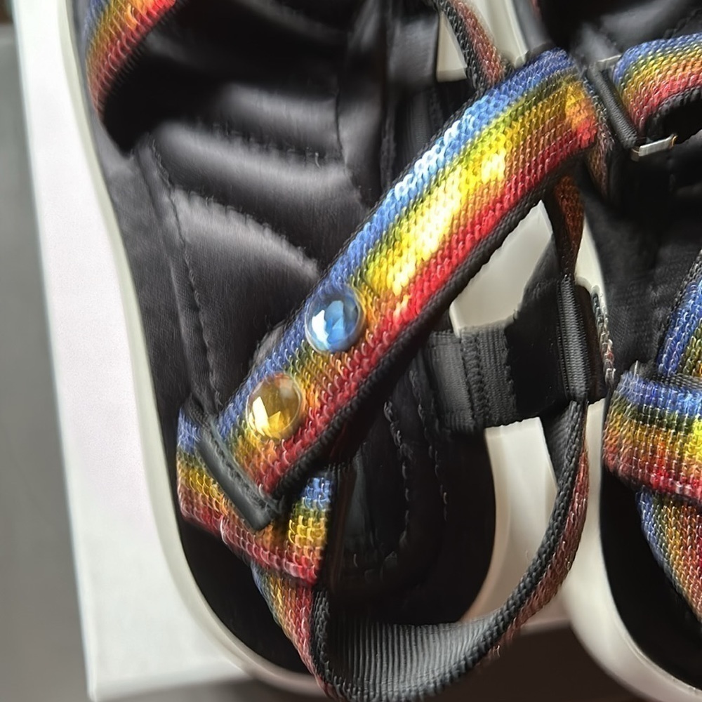 Vince Camuto Rainbow Sequin Criss Cross Flat Sandal 9 NWT - Picture 6 of 9